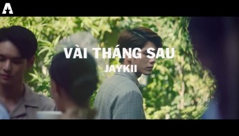 Vài tháng sau