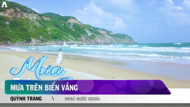 Mưa trên biển vắng